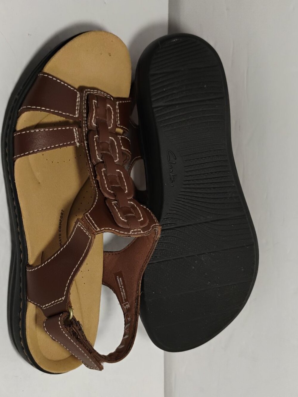 Clarks Womens 7M Sandals Brown Fx Leather EC - Picture 4 of 9